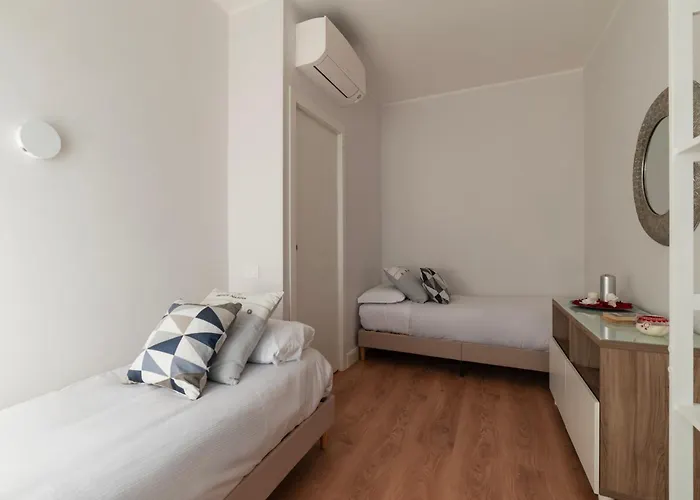 Apartment Ych-ponte Lungo Rome