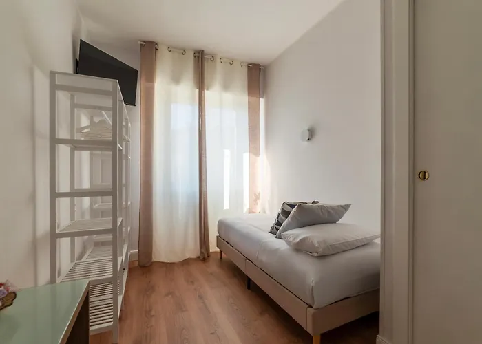 Ych-ponte Lungo Apartment Rome